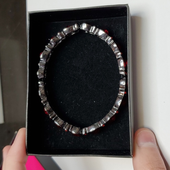 2013 Avon Birthstone color expansion bracelet July - Ruby Color - Picture 5 of 8